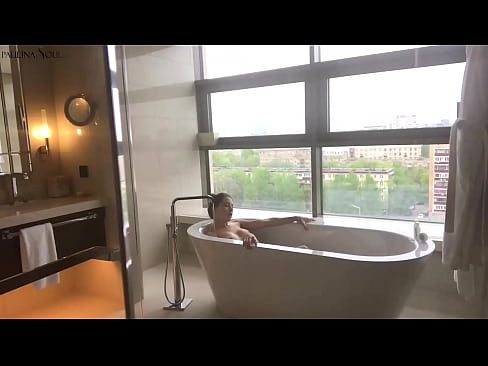 ❤️ Gagică imensă care își masturbează cu pasiune păsărica în baie ❤️❌  at ro.xxxwownet.ru ❌